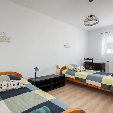 Maison Neuve Au Centre-Ville Proche De L'Aeroport Guipavas Ngoại thất bức ảnh